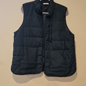 Maurices Men's Dark Quilted Vest